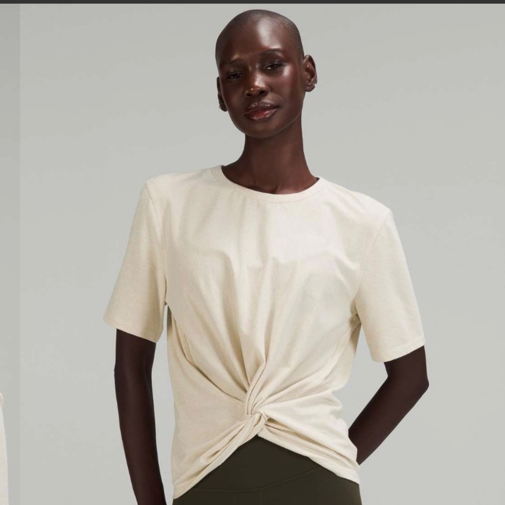 Lululemon Crescent T-Shirt *Spark